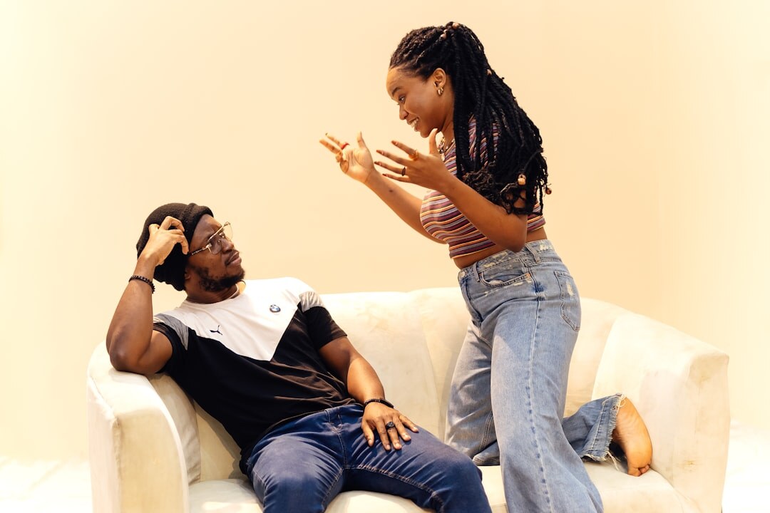 celebrity couple arguing